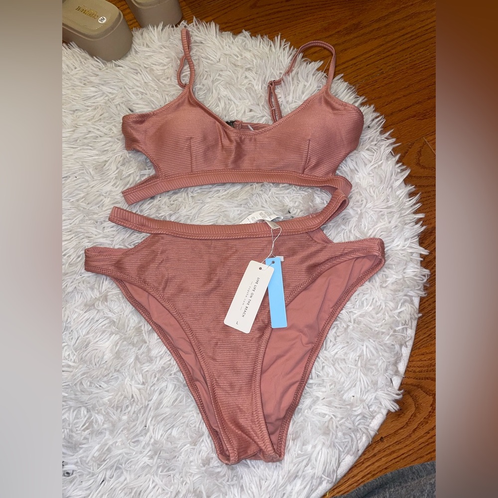 Cupshe bikini!